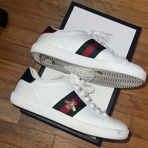 Gucci Bee Sneakers (authentic)
